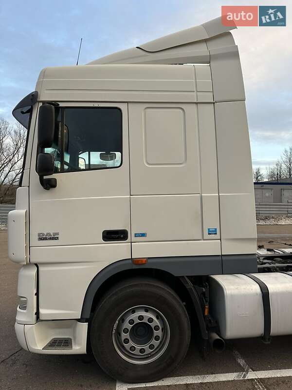 Тягач DAF XF 105 2013 в Ровно