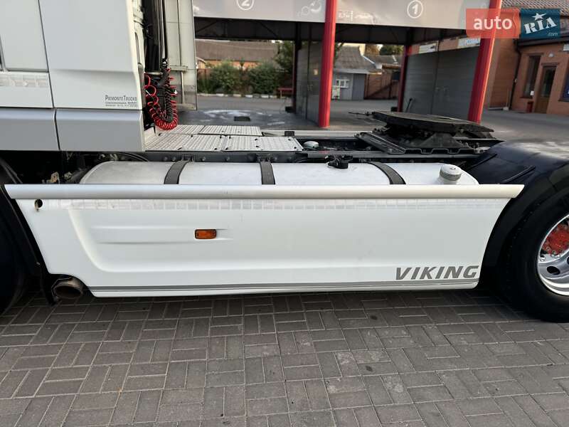 Тягач DAF XF 105 2013 в Дубні