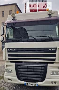 Тягач DAF XF 105 2010 в Чернівцях