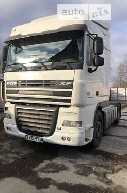 Тягач DAF XF 105 2011 в Киеве