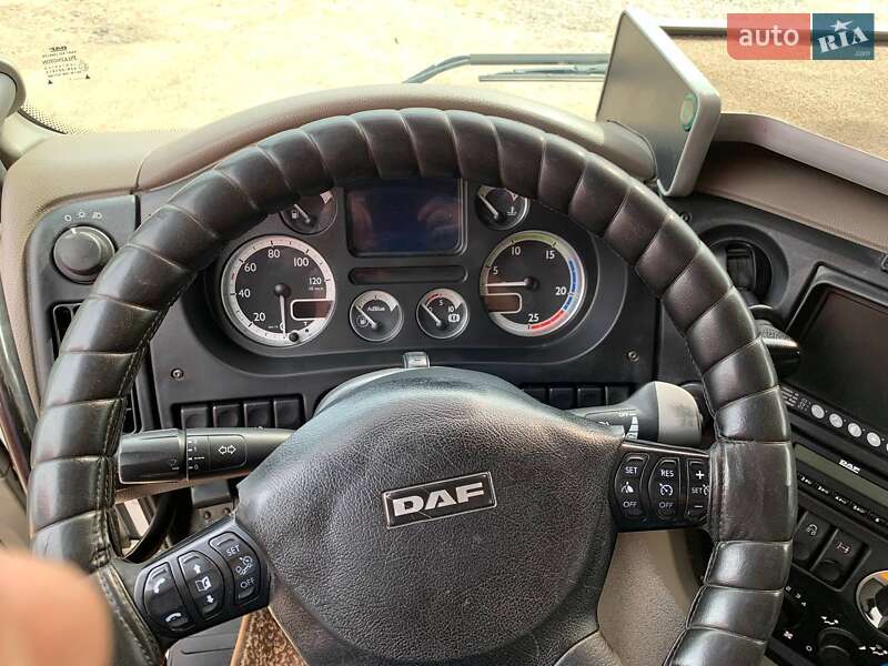 Контейнеровоз DAF XF 105 2012 в Кропивницком