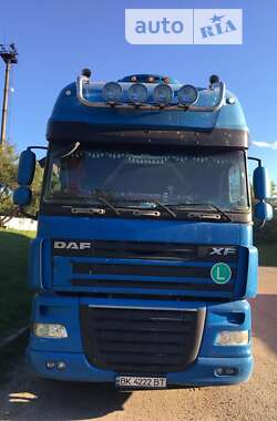 Тягач DAF XF 105 2008 в Ровно