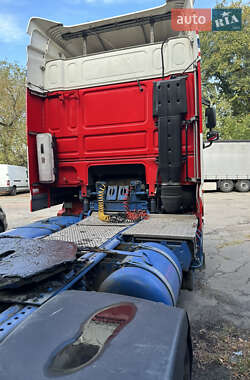 Тягач DAF XF 105 2006 в 