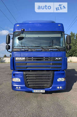 Тягач DAF XF 105 2008 в Киеве