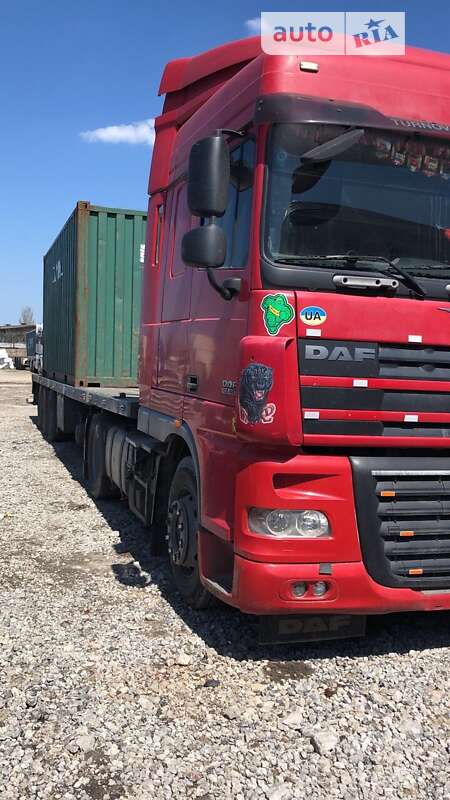 Тягач DAF XF 105 2007 в Одесі