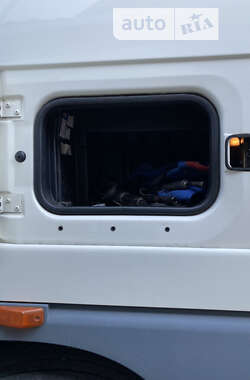 Тягач DAF XF 105 2012 в 
