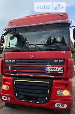 Інші вантажівки DAF XF 105 2007 в На Новій Борові