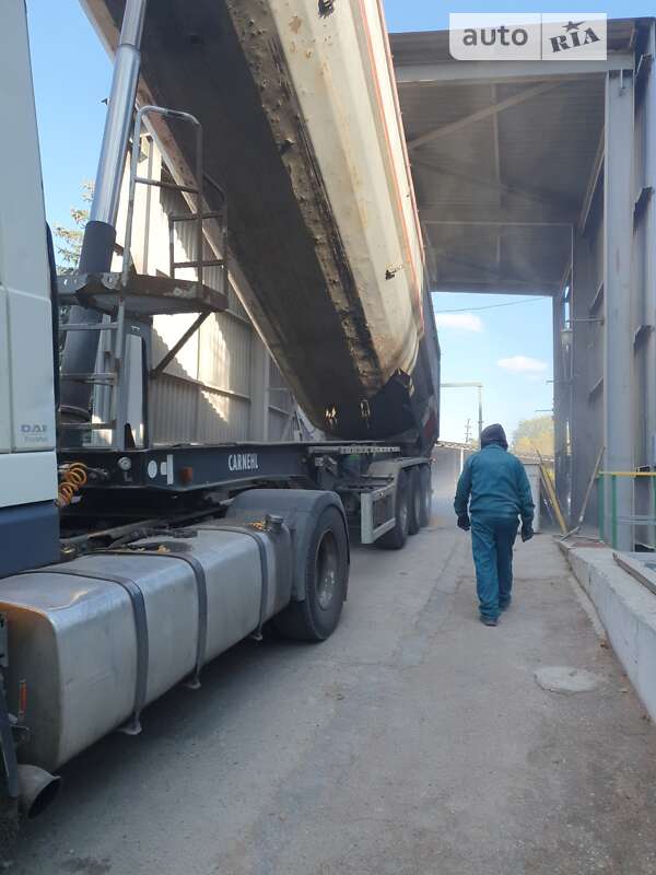 Самосвал DAF XF 105 2008 в Полтаве