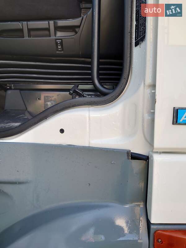 Тягач DAF XF 105 2013 в Бучаче фото 19 Тягач DAF XF 105 2013 в Бучаче