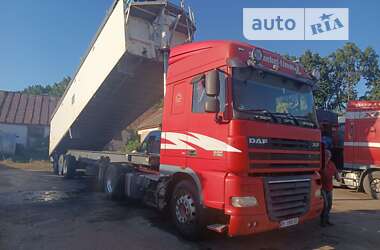 Тягач DAF XF 105 2007 в Заводском