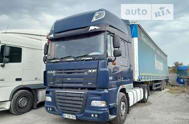 Тягач DAF XF 105 2006 в Ровно