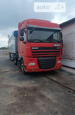 Самосвал DAF XF 105 2009 в 