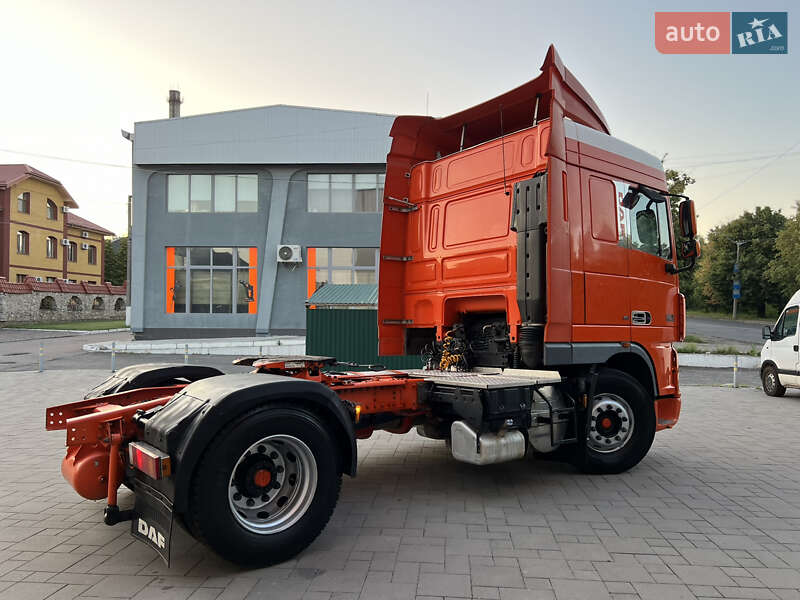 Тягач DAF XF 105 2007 в Ровно