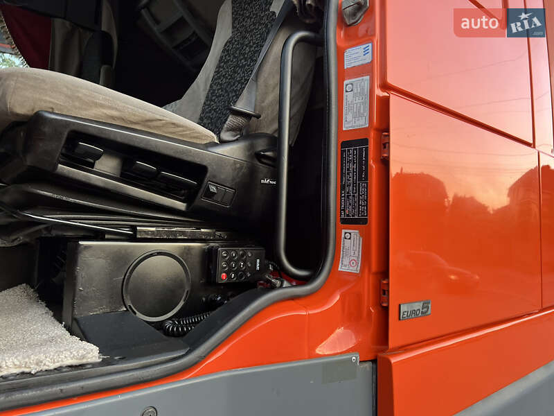 Тягач DAF XF 105 2007 в Ровно
