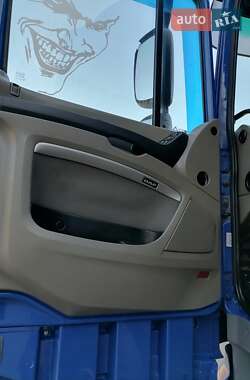 Тягач DAF XF 105 2010 в 