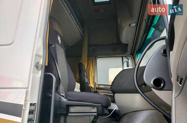 Тягач DAF XF 105 2011 в 