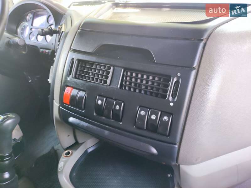 Тягач DAF XF 105 2008 в Корце фото 3 Тягач DAF XF 105 2008 в Корце