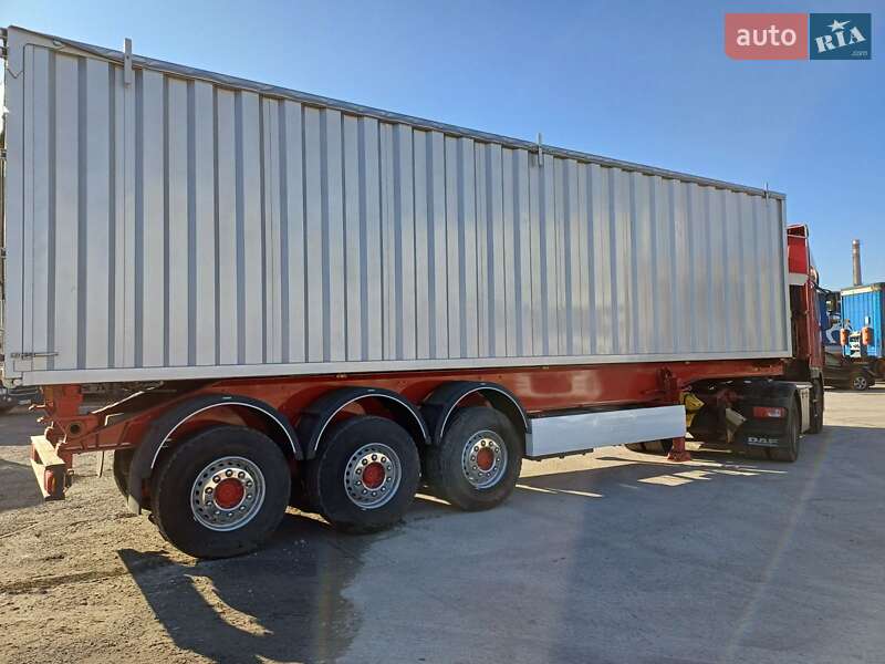 Тягач DAF XF 105 2013 в Запорожье