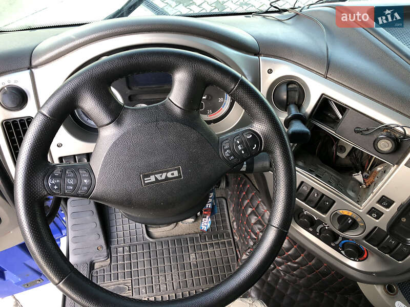Тягач DAF XF 105 2011 в Луцке