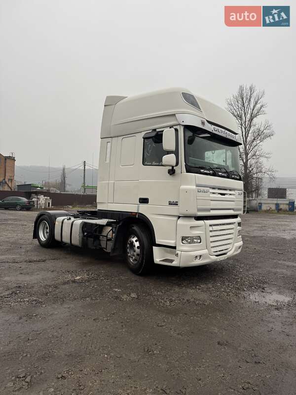 Тягач DAF XF 105 2007 в Могилев-Подольске