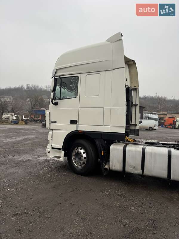 Тягач DAF XF 105 2007 в Могилев-Подольске