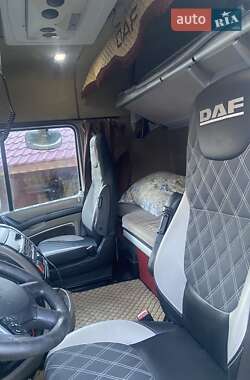 Тягач DAF XF 105 2013 в Тячеве