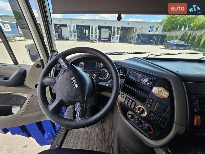 Тягач DAF XF 105 2007 в Черновцах