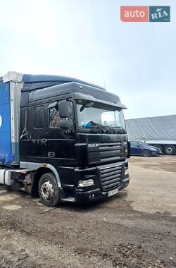 Тягач DAF XF 105 2010 в 