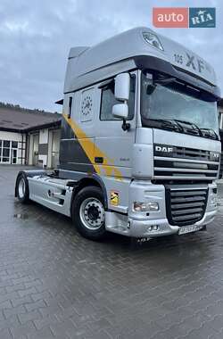 Тягач DAF XF 105 2006 в 