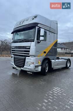 Тягач DAF XF 105 2006 в 