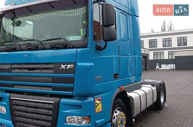 Тягач DAF XF 105 2011 в 