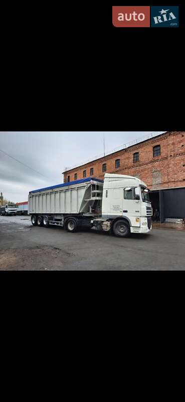 Тягач DAF XF 105 2009 в Новом Буге