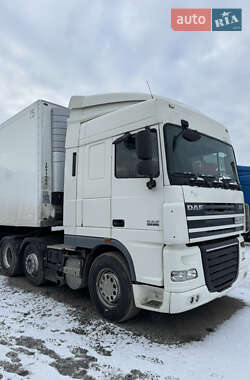 Тягач DAF XF 105 2008 в Костополе