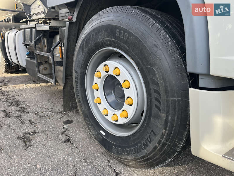 Тягач DAF XF 105 2011 в Белой Церкви