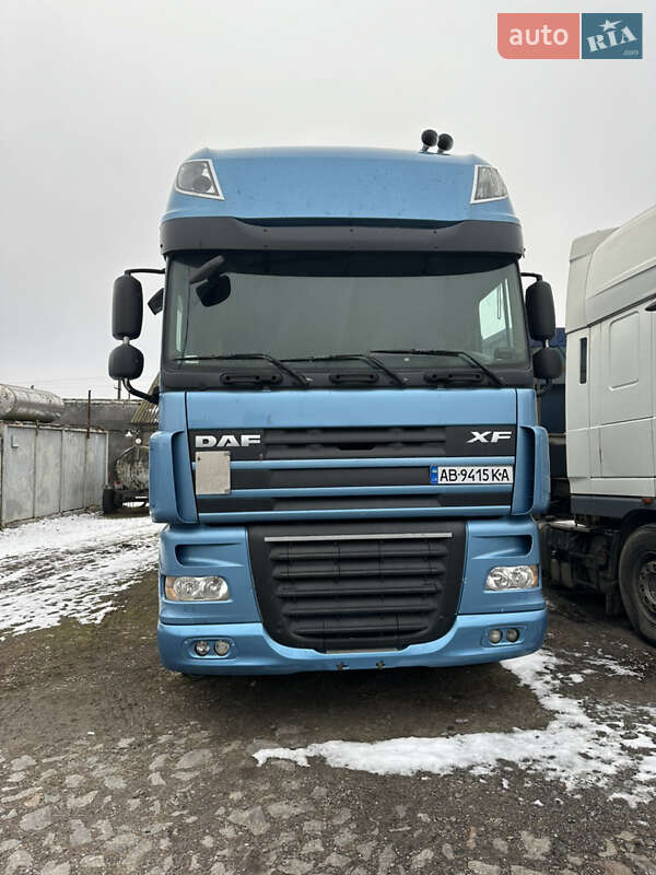 Тягач DAF XF 105 2011 в Виннице