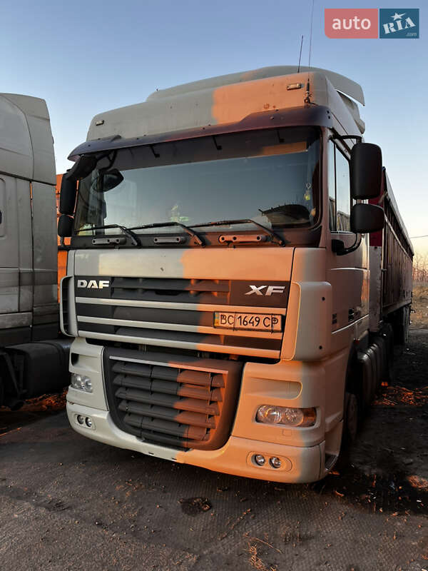 Тягач DAF XF 105 2007 в Николаеве фото 3 Тягач DAF XF 105 2007 в Николаеве