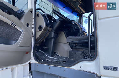 Тягач DAF XF 105 2006 в 
