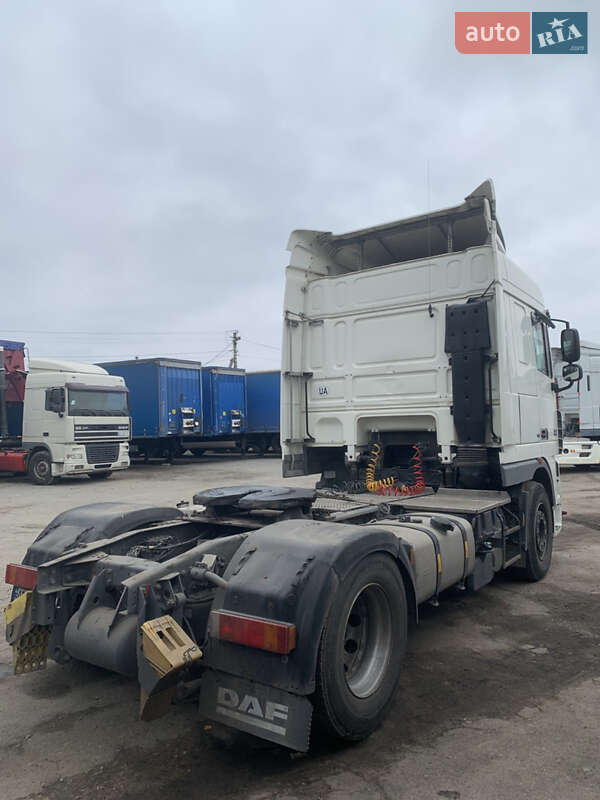 Тягач DAF XF 105 2009 в Днепре