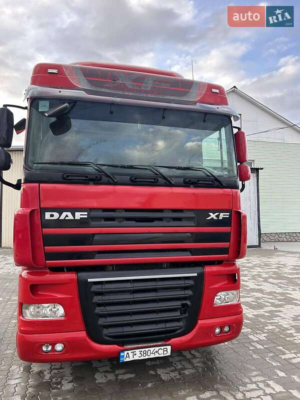 Тягач DAF XF 105 2011 в Калуше