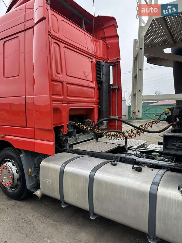 Тягач DAF XF 105 2008 в Львове