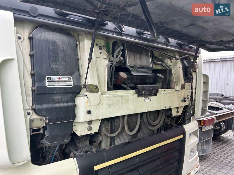 Тягач DAF XF 105 2011 в Львове