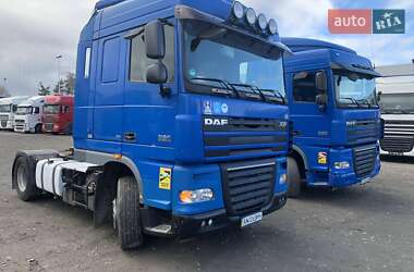 Тягач DAF XF 105 2008 в Киеве