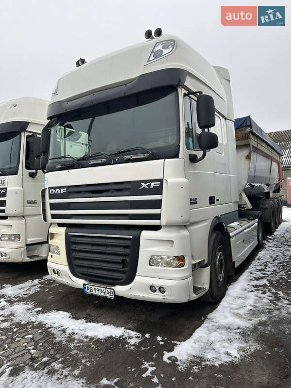 Тягач DAF XF 105 2008 в Виннице