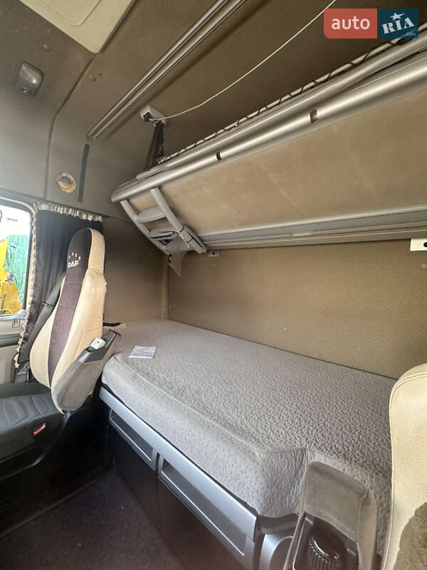 Тягач DAF XF 105 2011 в Городке