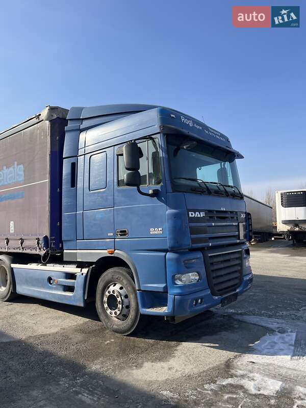 Тягач DAF XF 105 2013 в Луцке