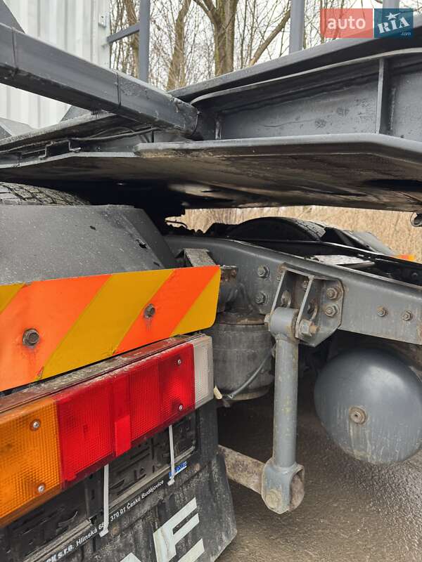 Тягач DAF XF 105 2011 в Львове