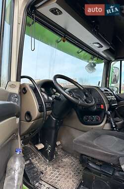 Тягач DAF XF 105 2010 в 