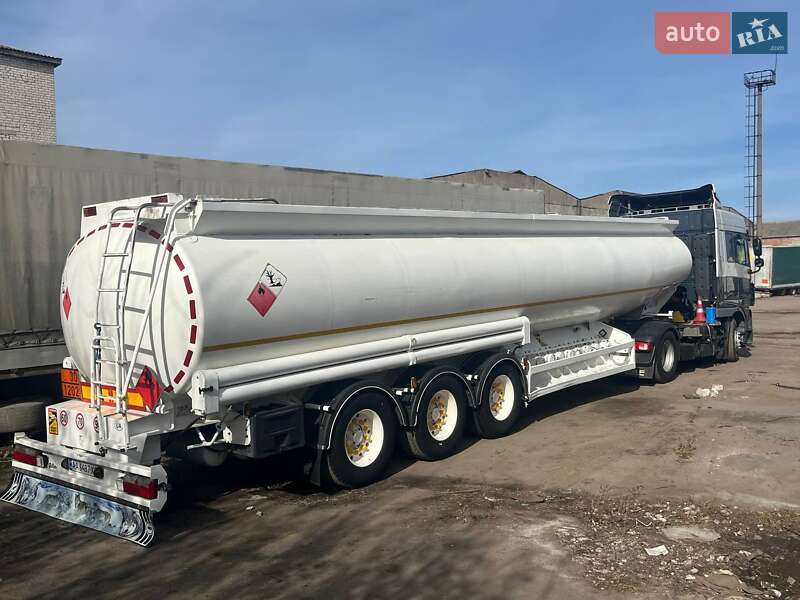 Другие грузовики DAF XF 105 2013 в Житомире