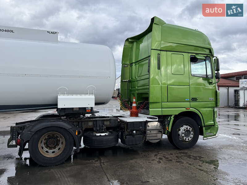 Тягач DAF XF 105 2013 в Городке