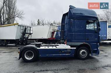 Тягач DAF XF 105 2011 в 